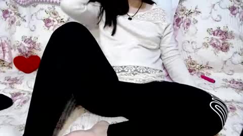 Snapshot of lucygolds chatting on 15, 12, 2024 LucyGoldS online show from 15, 12, 2024