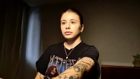 Snapshot of lucyrait chatting on 17, 2, 2026 Lucy online show from 17, 2, 2026