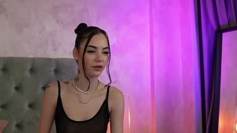 Snapshot of lucywilow chatting on 22, 4, 2026 LucyWillow online show from 22, 4, 2026
