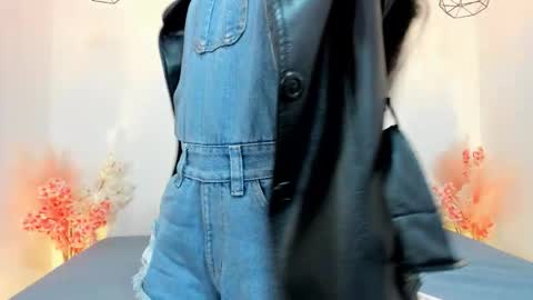 Lucy Liiu online show from 1, 11, 2025