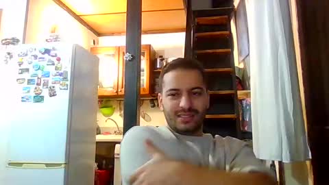 Snapshot of luigi281996 chatting on 19, 12, 2024 luigi281996 online show from 19, 12, 2024