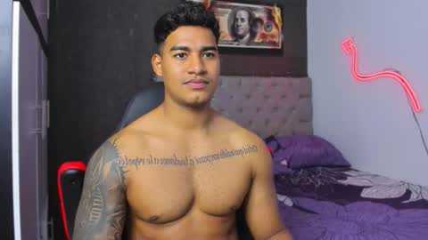 Luigi Independent model online show from 10, 1, 2026