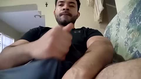 Snapshot of luis_hunk chatting on 13, 11, 2025 Andrew online show from 13, 11, 2025