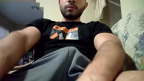 Snapshot of luis_hunk chatting on 14, 11, 2025 Andrew online show from 14, 11, 2025