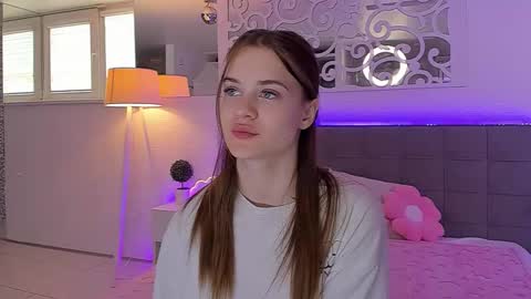 LuisaClover online show from 30, 5, 2026