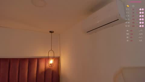 Snapshot of luisah_ chatting on 12, 12, 2024 L U I S A online show from 12, 12, 2024