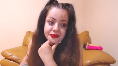 Cassie online show from 11, 11, 2025