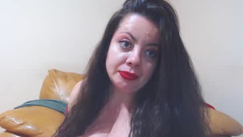 Snapshot of luisahornydoll chatting on 19, 5, 2026 Cassie online show from 19, 5, 2026