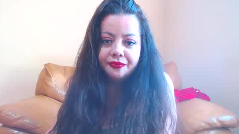 Snapshot of luisahornydoll chatting on 27, 5, 2026 Cassie online show from 27, 5, 2026