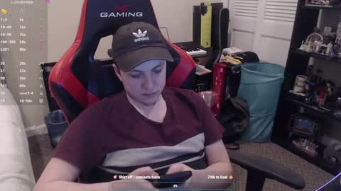 Luisdiaztube online show from 7, 1, 2025