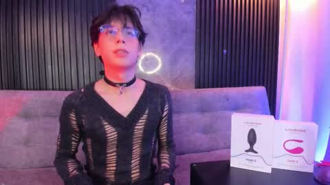 luixdust1 online show from 4, 11, 2025