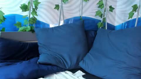 Luke Crews online show from 2, 3, 2025