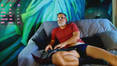 Luke Crews online show from 16, 9, 2025