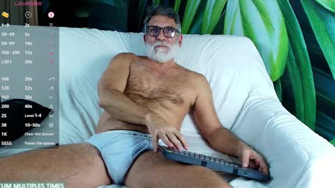 Luke Crews online show from 31, 3, 2026