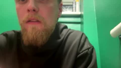 lukeeeeey96 online show from 12, 4, 2026