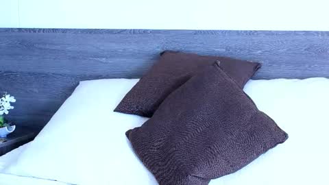 Lukhas f4f online show from 2, 12, 2025