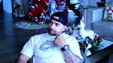 Lukhas f4f online show from 16, 12, 2025