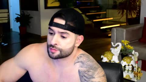 Snapshot of lukhass chatting on 2, 2, 2026 Lukhas f4f online show from 2, 2, 2026