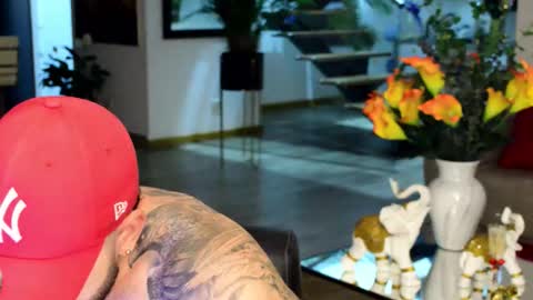 Lukhas f4f online show from 12, 3, 2026