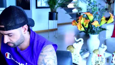 Lukhas f4f online show from 27, 3, 2026