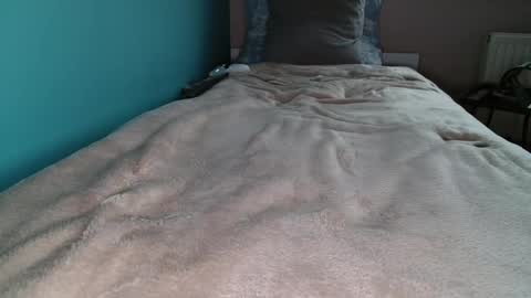 Snapshot of lukx66 chatting on 28, 2, 2025 Luke online show from 28, 2, 2025