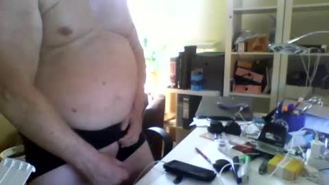 Snapshot of luley58 chatting on 25, 5, 2026 luley58 online show from 25, 5, 2026