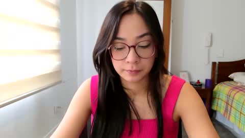Snapshot of lulibee_ chatting on 2, 4, 2026 Luli online show from 2, 4, 2026