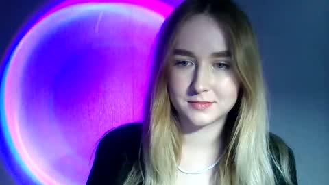 Lulu Baby18 online show from 22, 2, 2025