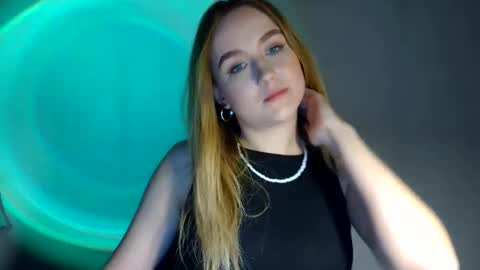 Lulu Baby18 online show from 26, 2, 2025