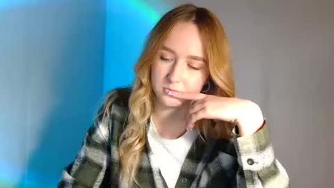 Lulu Baby18 online show from 7, 3, 2025