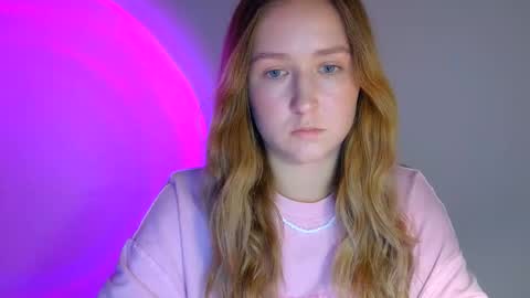 Lulu Baby18 online show from 14, 10, 2025