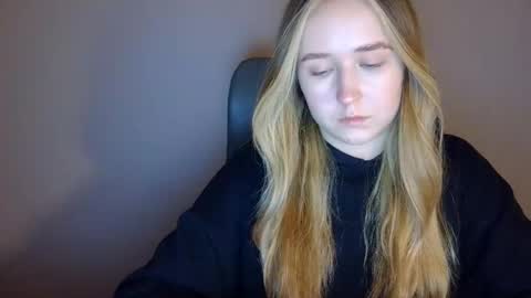 Lulu Baby18 online show from 25, 2, 2026