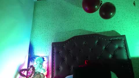 Snapshot of luly_blue chatting on 19, 2, 2026 Luly online show from 19, 2, 2026