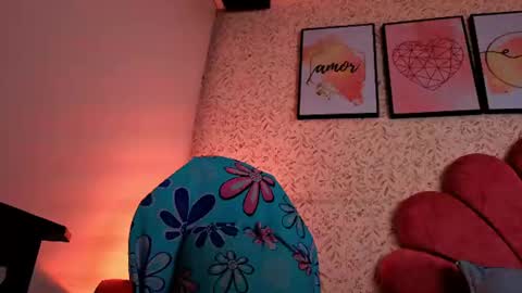Snapshot of luly_blue chatting on 25, 6, 2026 Luly online show from 25, 6, 2026