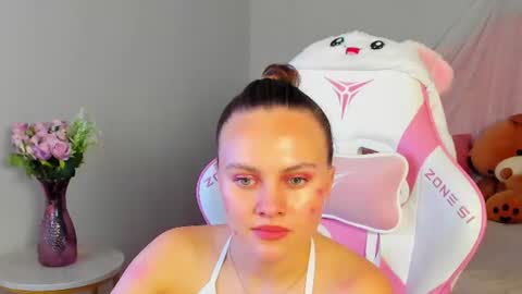 Snapshot of lumerisoren chatting on 11, 6, 2026 lumerisoren online show from 11, 6, 2026