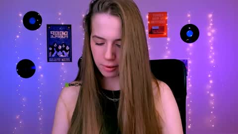 Snapshot of lumi_soft chatting on 28, 5, 2026 Sweet Lumi online show from 28, 5, 2026