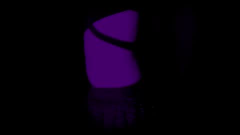 Snapshot of lumiere_nuit chatting on 4, 11, 2025 lumiere_nuit online show from 4, 11, 2025