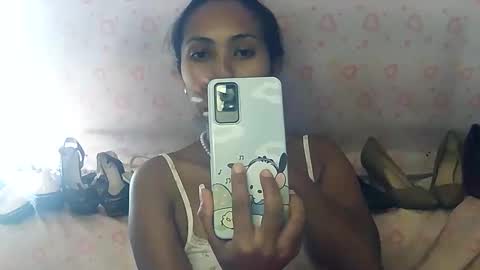 Luna online show from 12, 2, 2026