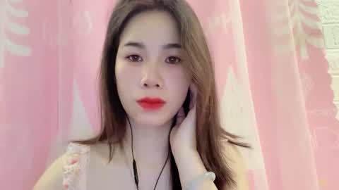 Luna online show from 12, 4, 2026