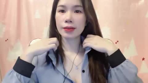 Snapshot of luna4739 chatting on 5, 5, 2026 Luna online show from 5, 5, 2026