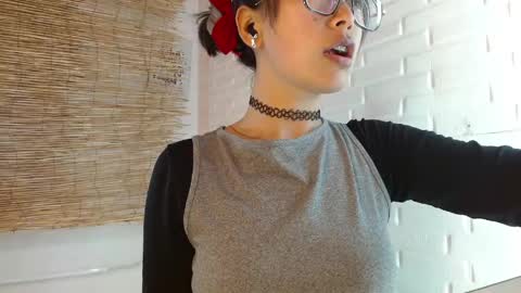 Luna online show from 23, 4, 2026