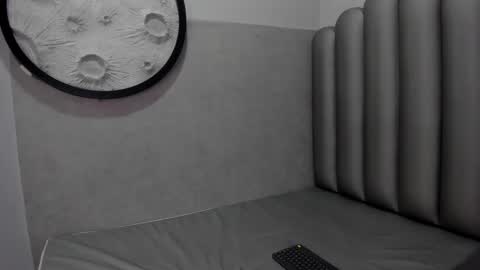 Luna online show from 23, 2, 2026