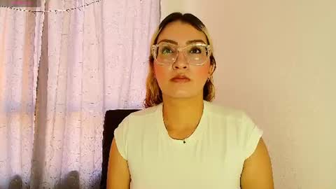 luna__velvet online show from 6, 7, 2026