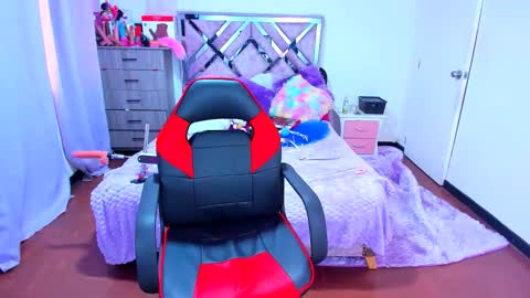 luna_analya online show from 19, 12, 2025