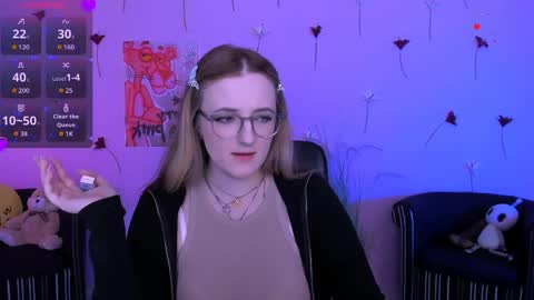 Snapshot of luna_berryy chatting on 2, 5, 2026 luna_berryy online show from 2, 5, 2026