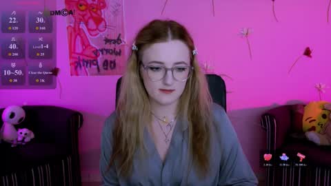 Snapshot of luna_berryy chatting on 27, 5, 2026 luna_berryy online show from 27, 5, 2026