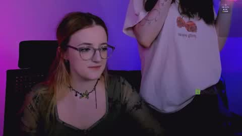 Snapshot of luna_berryy chatting on 10, 6, 2026 luna_berryy online show from 10, 6, 2026