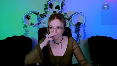Snapshot of luna_berryy chatting on 14, 6, 2026 luna_berryy online show from 14, 6, 2026