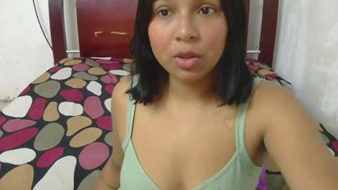 Snapshot of luna_blondie8 chatting on 7, 5, 2026 luna online show from 7, 5, 2026