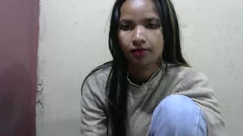 Snapshot of luna_cherry0 chatting on 6, 5, 2026 Laura online show from 6, 5, 2026